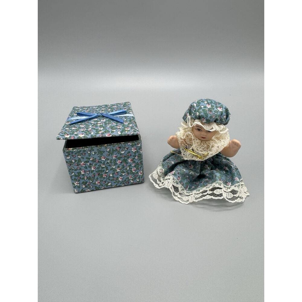 K’s Collection Miniature Porcelain Doll In Box Green Flower Dress & Bonnet